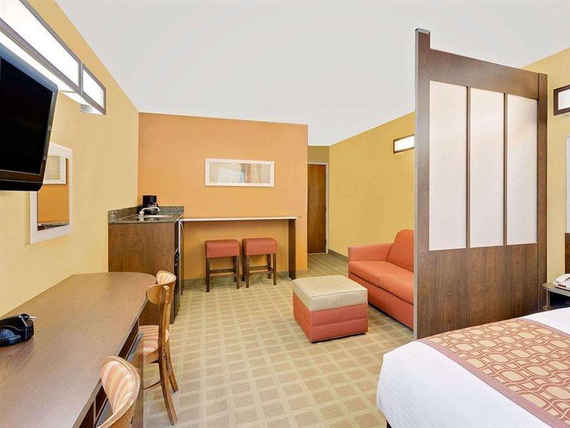 Microtel Inn & Suites By Wyndham Princeton Exteriér fotografie