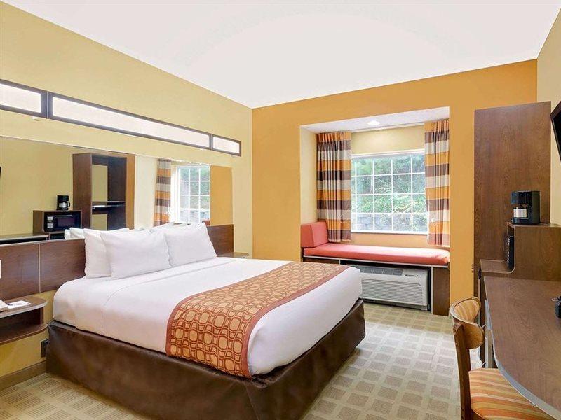 Microtel Inn & Suites By Wyndham Princeton Exteriér fotografie