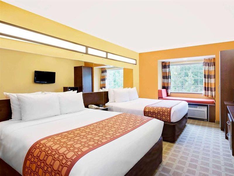 Microtel Inn & Suites By Wyndham Princeton Exteriér fotografie