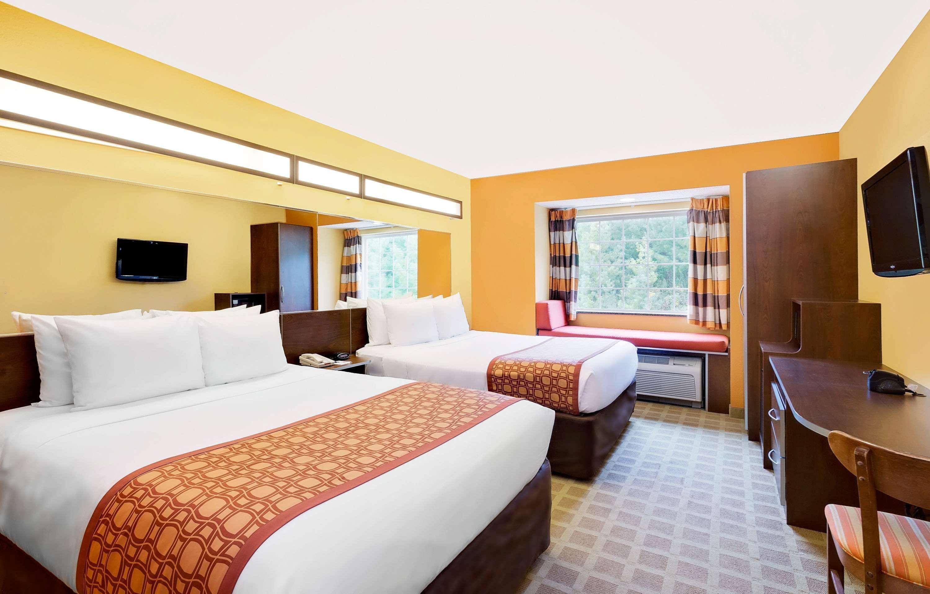 Microtel Inn & Suites By Wyndham Princeton Exteriér fotografie