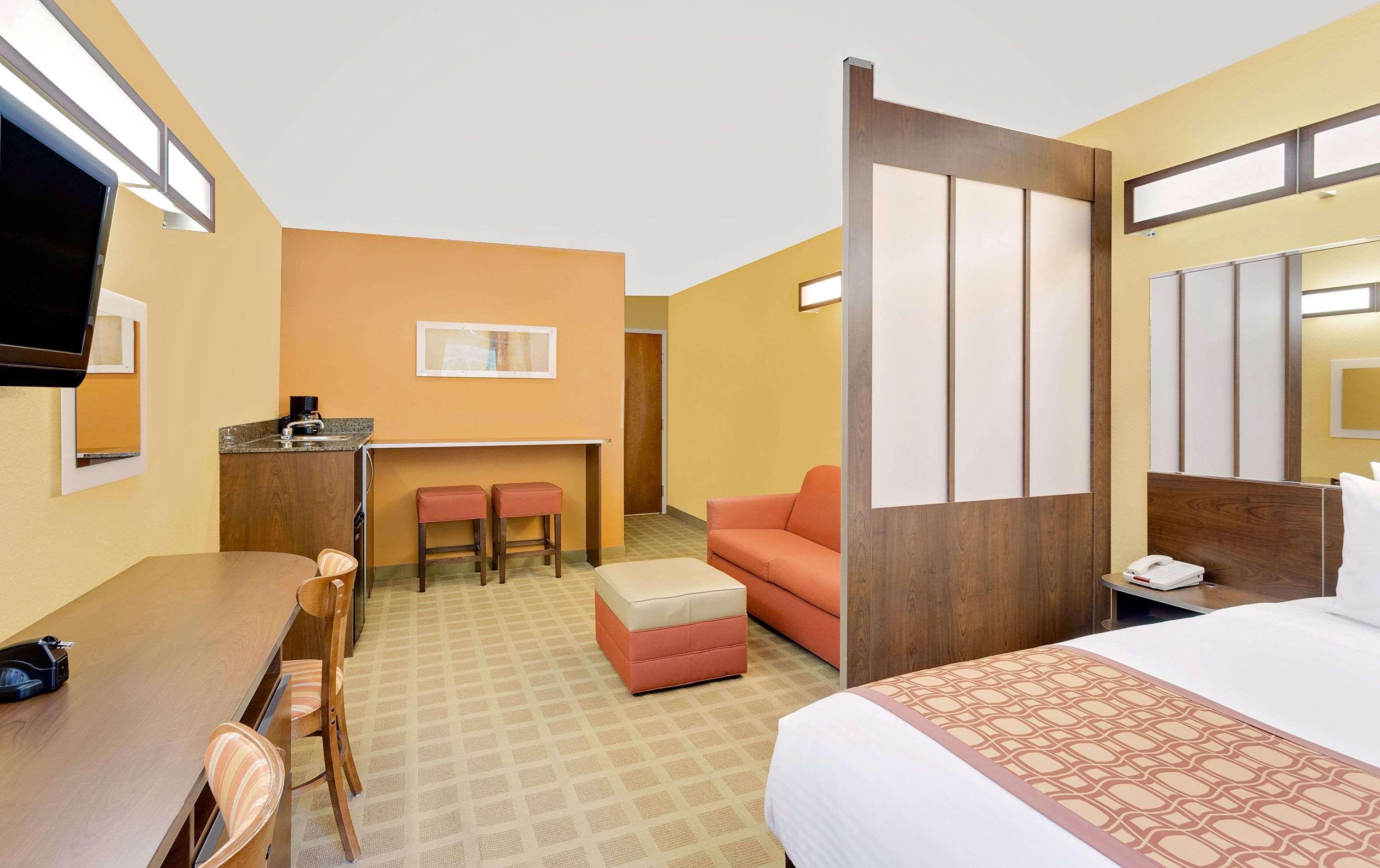 Microtel Inn & Suites By Wyndham Princeton Exteriér fotografie